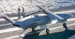 Boeing-Drohne MQ-25 beendet Träger-Versuche