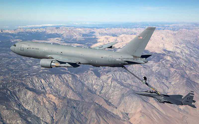 Auftrag für 15 Boeing KC-46 Pegasus Tankflugzeuge