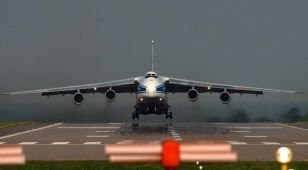 Transporter Antonow An-124 dürfen nicht starten