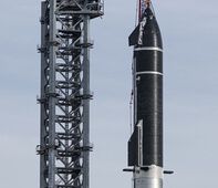 Süacex hat die größte Rakete der Welt gebaut.